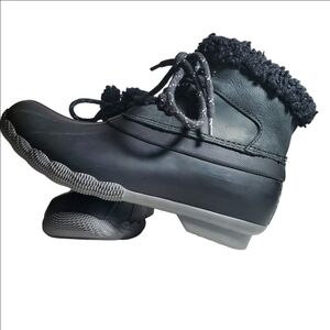 SPERRY Saltwater Alpine Bootie All Weather Rubber Duck Shell Rubber Outsole EUC